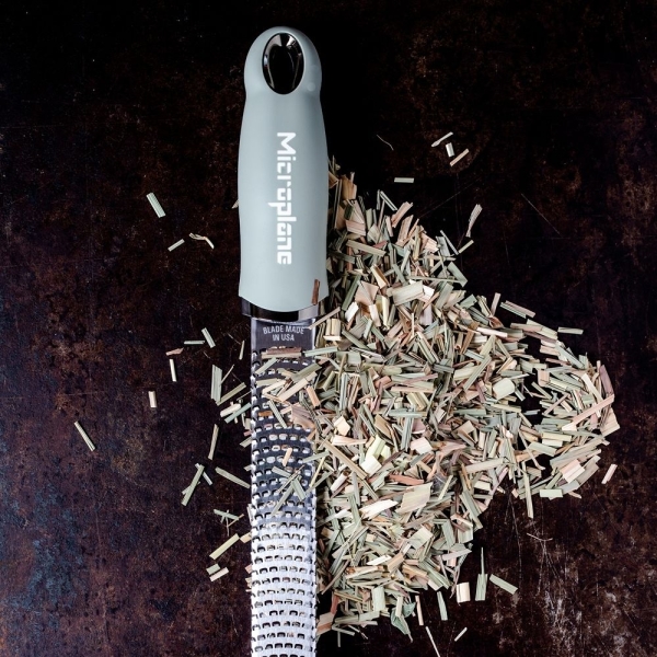 Premium Zester Reibe Sage Green